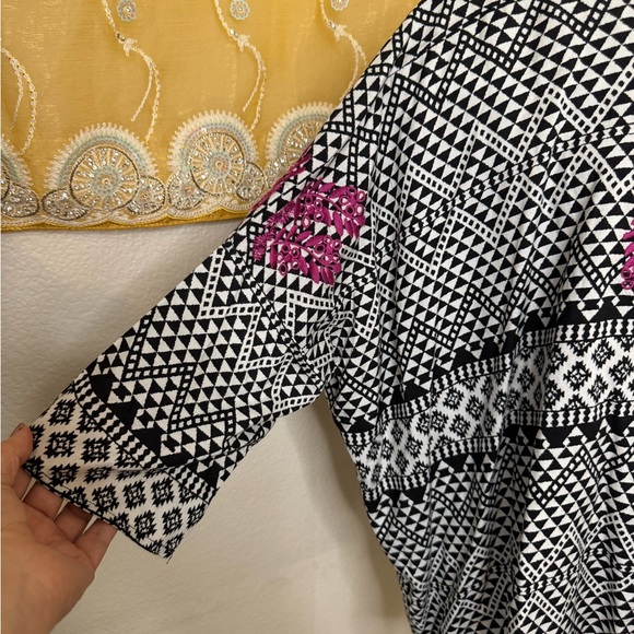 Maeve Black and White Blouse with Pink Embroidery - Picture 4 of 8